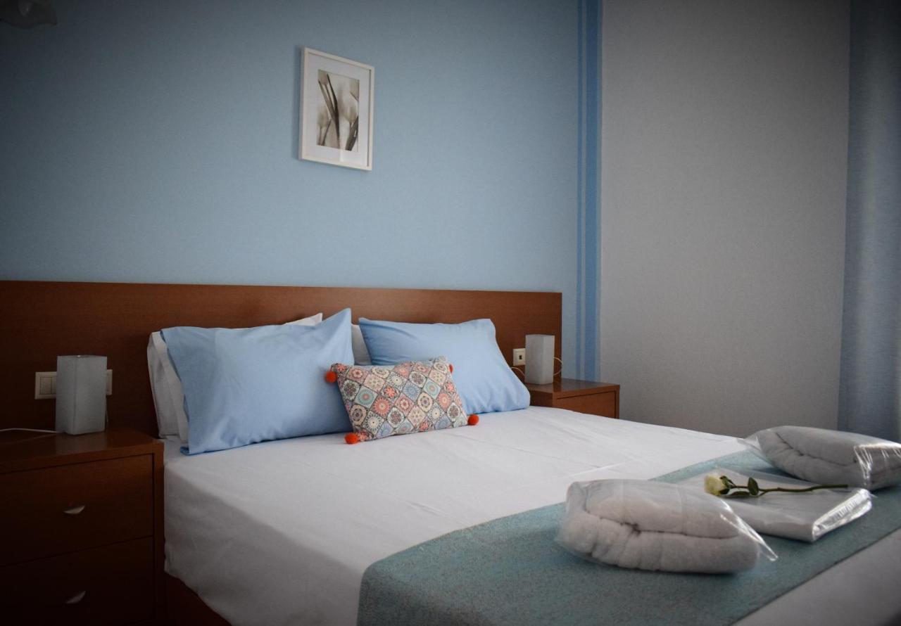 Glaros Blue Hotel Neos Marmaras Buitenkant foto