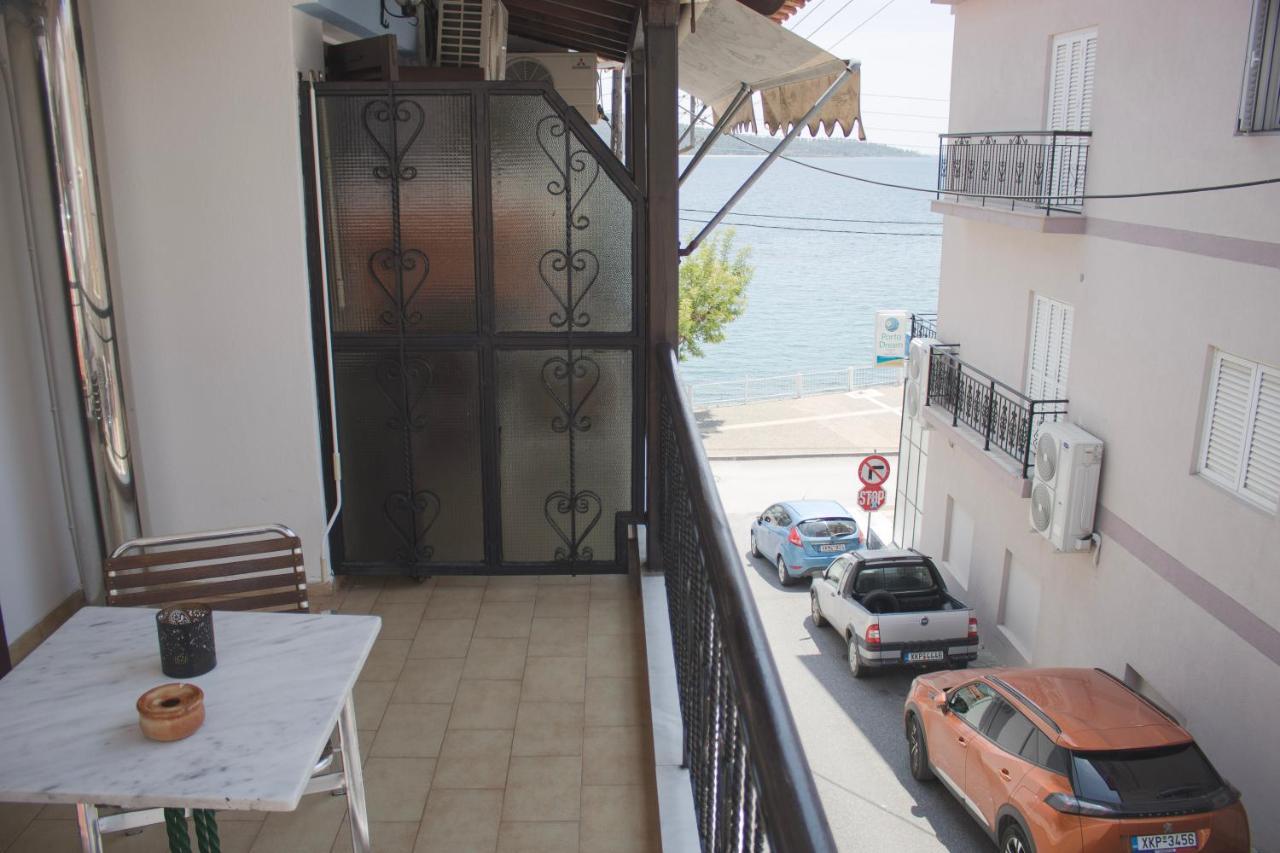 Glaros Blue Hotel Neos Marmaras Buitenkant foto